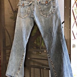 Great pair of True Religion jeans.. stone washed